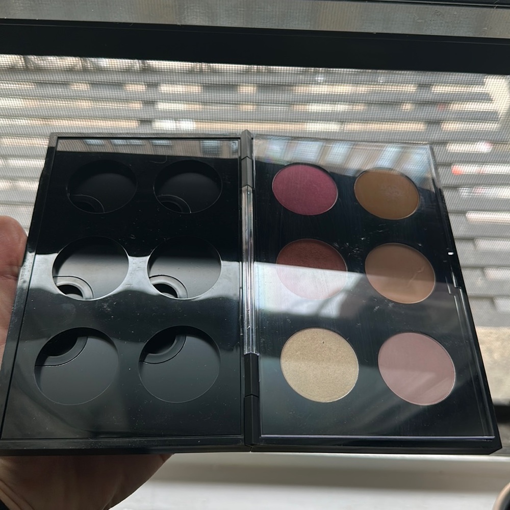 MAC cosmetics double pro eyeshadow palette